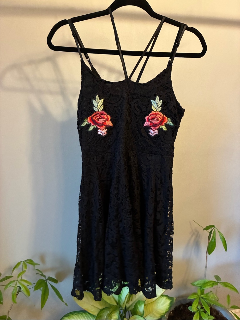 Love by Chesley Black Lace Floral Embroidered Dress | Size Medium